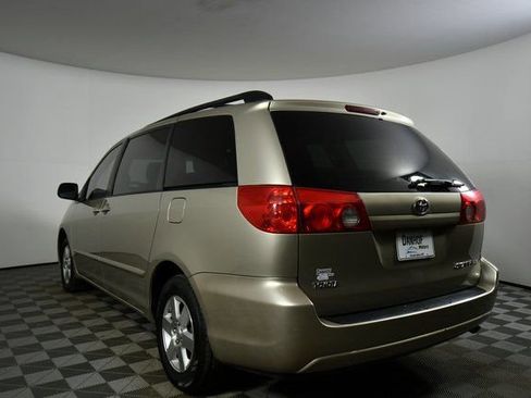 Used 2008 Toyota Sienna FWD image 14