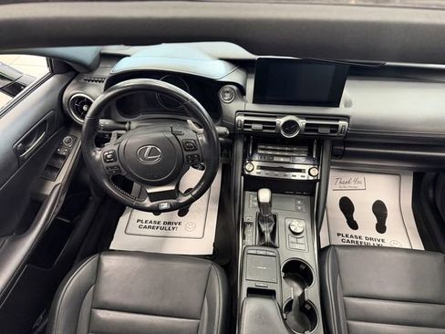 Used 2022 Lexus IS 350 F Sport RWD image 10