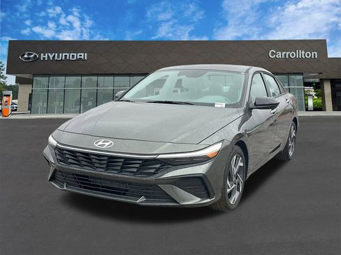 New 2025 Hyundai Elantra Sport image 1