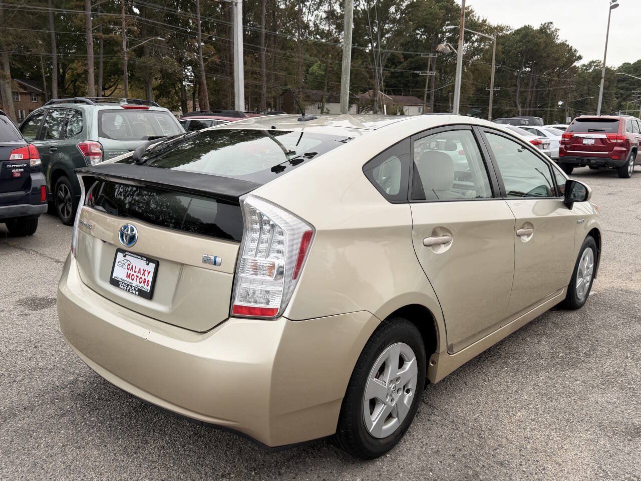 Used 2011 Toyota Prius Three w/ Navigation Pkg FWD image 5