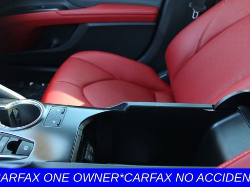 Used 2020 Toyota Camry XSE image 42