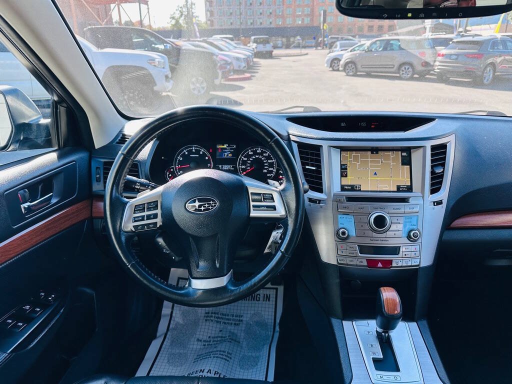 Used 2014 Subaru Outback 2.5i Limited AWD/4WD image 10