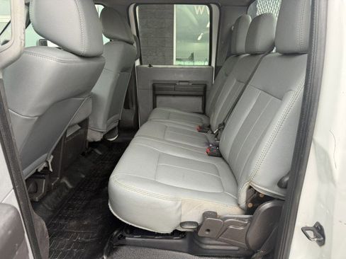 Used 2012 Ford F550 2WD Crew Cab Super Duty w/ Payload Upgrade Pkg image 9