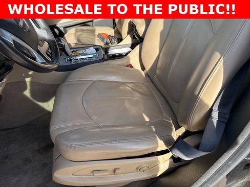 Used 2012 GMC Acadia SLT image 9