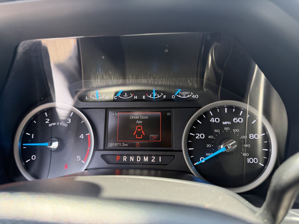 Used 2017 Ford F250 XLT w/ XLT Value Package AWD/4WD image 23