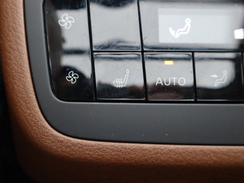 Used 2024 Nissan Pathfinder Platinum w/ Cargo Package image 27