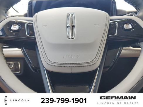 New 2026 Lincoln Aviator AWD image 23