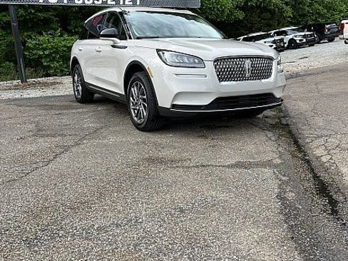 Used 2022 Lincoln Corsair FWD image 1