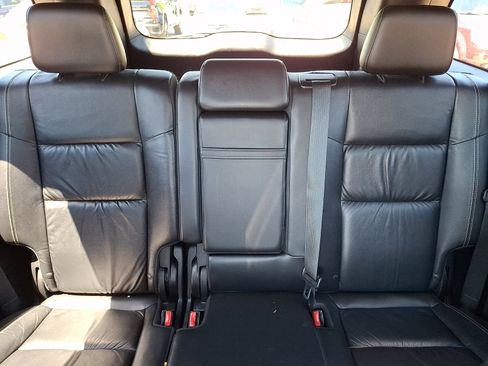 Used 2016 Jeep Grand Cherokee Limited AWD/4WD image 19