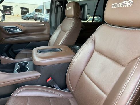 Used 2021 Chevrolet Tahoe High Country AWD/4WD image 20