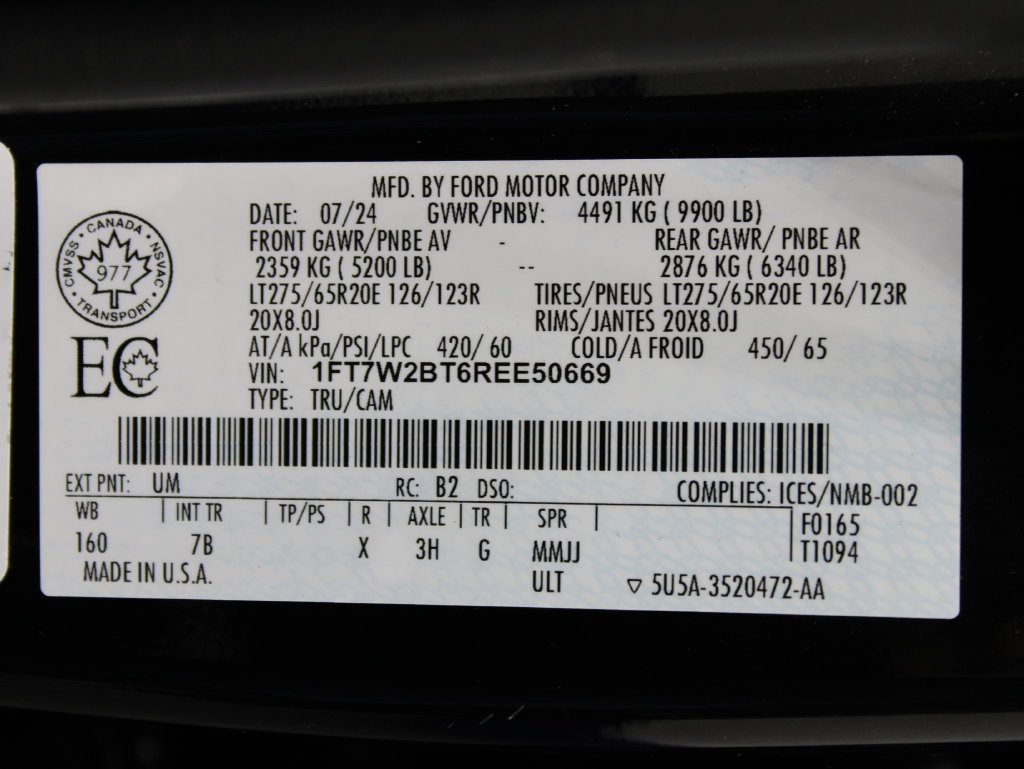Used 2024 Ford F250 Platinum w/ FX4 Off-Road Package AWD/4WD image 86