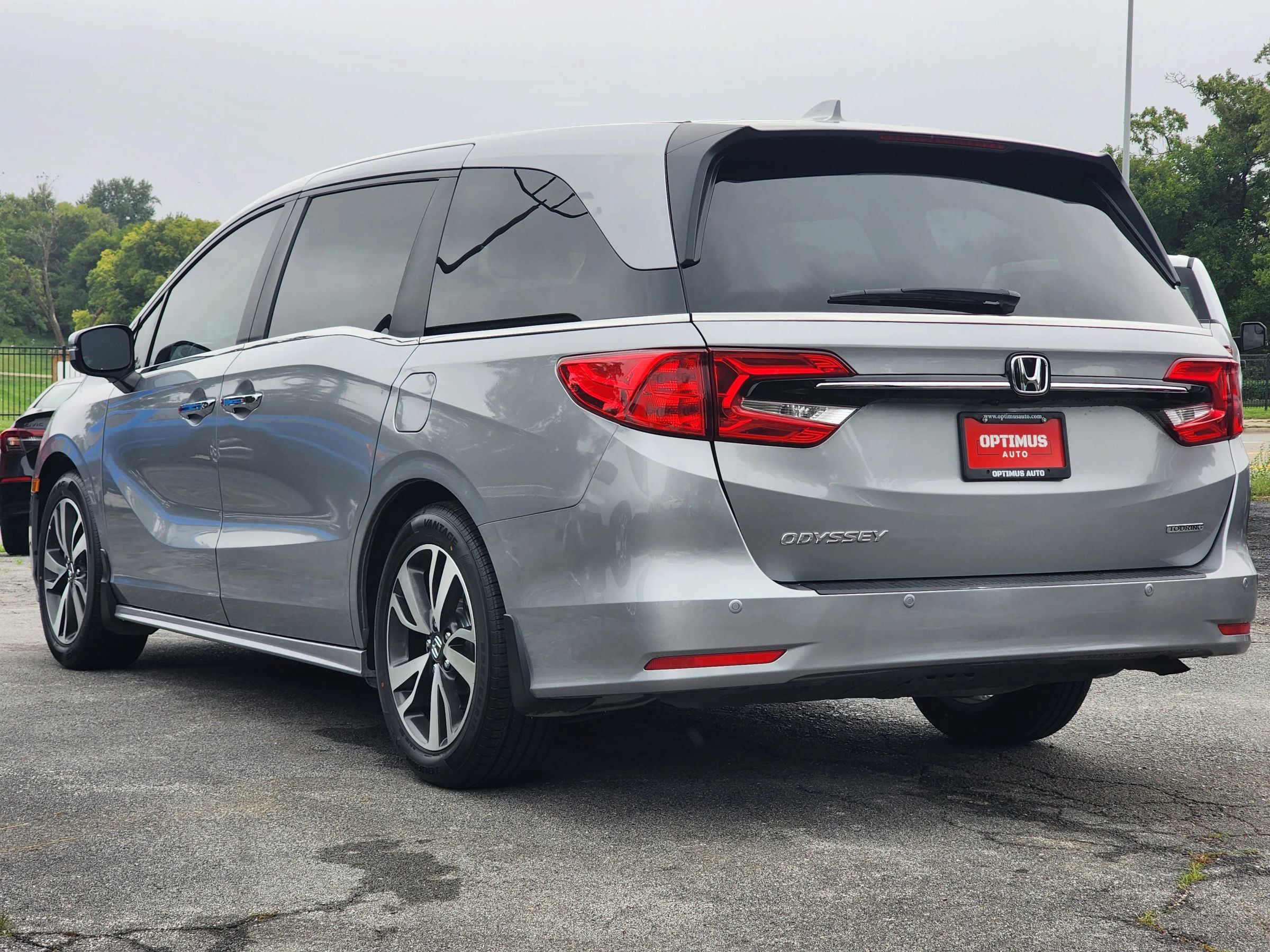Used 2023 Honda Odyssey Touring image 5