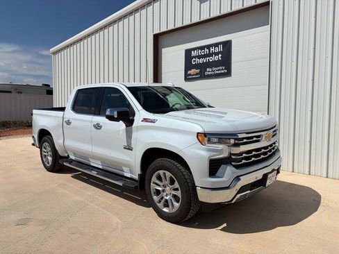 New 2026 Chevrolet Silverado 1500 LTZ w/ Z71 Off-Road Package AWD/4WD image 4