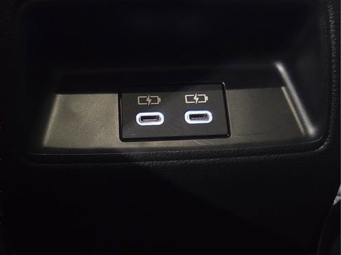 Certified 2025 Toyota Corolla SE FWD image 15