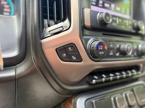 Used 2017 GMC Sierra 3500 Denali w/ Duramax Plus Package AWD/4WD image 44