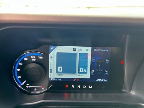 Used 2022 Ford Bronco Outer Banks AWD/4WD image 24