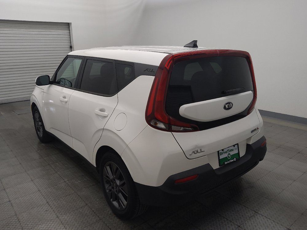 Used 2021 Kia Soul S FWD image 5
