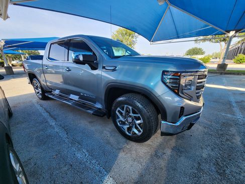 Used 2023 GMC Sierra 1500 SLT AWD/4WD image 1