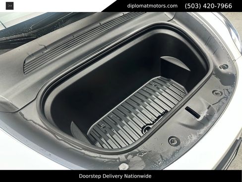 Used 2021 Tesla Model Y Performance image 41