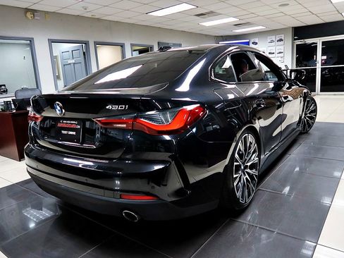 Used 2022 BMW 430i Gran Coupe w/ M Sport Package image 2