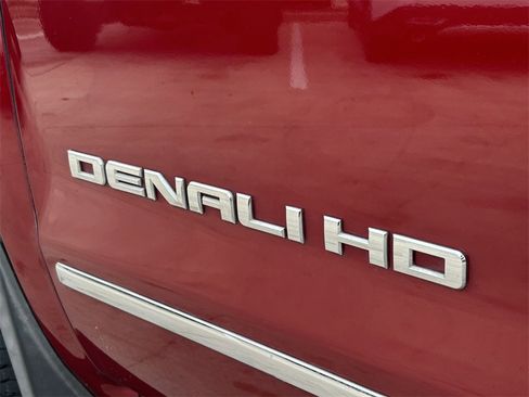 Used 2019 GMC Sierra 3500 Denali w/ Duramax Plus Package image 12