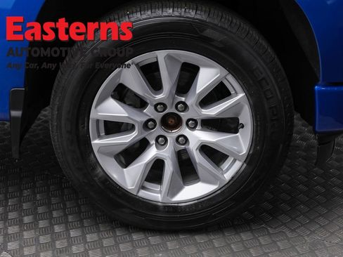 Used 2022 Chevrolet Silverado 1500 Custom image 30