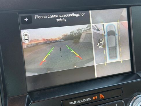 Used 2016 Ford F150 Lariat w/ Equipment Group 502A Luxury image 19