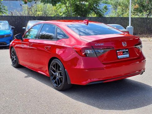 Used 2022 Honda Civic Sport image 8
