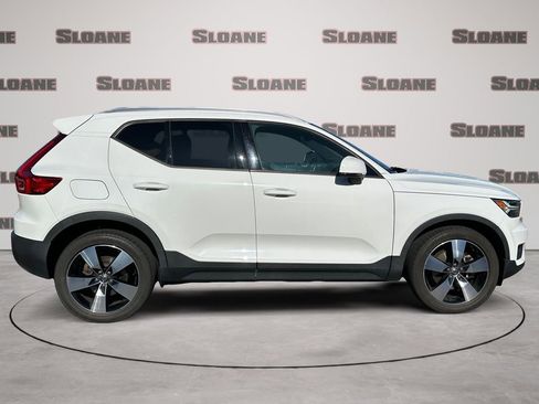 Used 2020 Volvo XC40 T5 Momentum AWD/4WD image 6