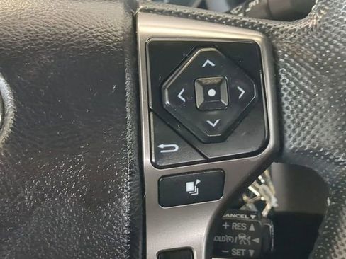 Certified 2021 Toyota Tacoma SR5 image 23