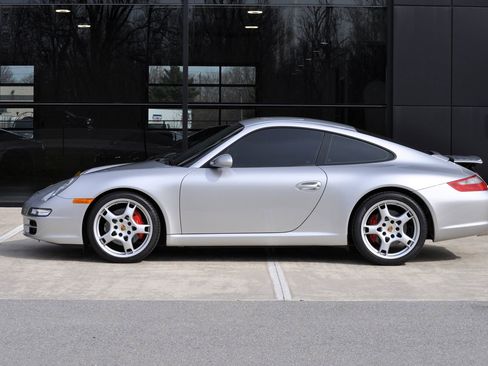 Used 2006 Porsche 911 Carrera S RWD image 17