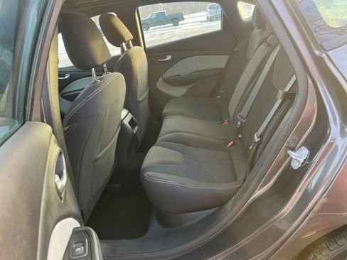 Used 2015 Dodge Dart SXT w/ Sun/Sound Group image 20