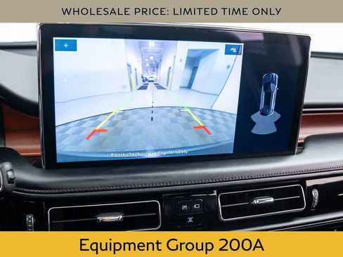 Used 2021 Lincoln Nautilus Reserve w/ Monochromatic Package image 26