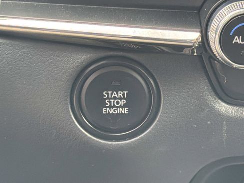 Used 2025 MAZDA CX-30 AWD 2.5 S w/ Premium Package image 16