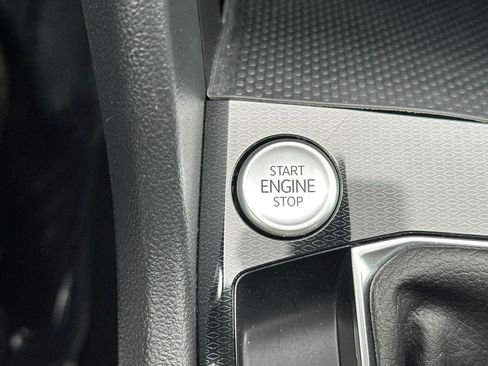 Used 2025 Volkswagen Taos S image 21