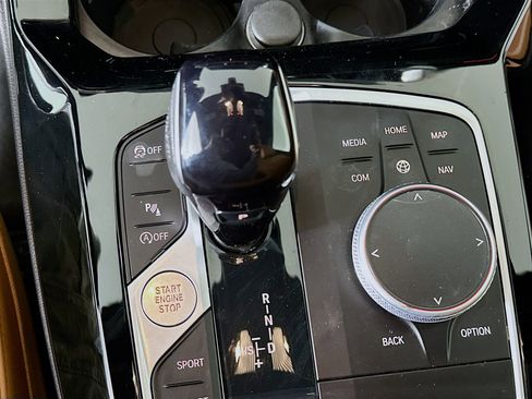 Used 2023 BMW X3 xDrive30i w/ Premium Package image 25