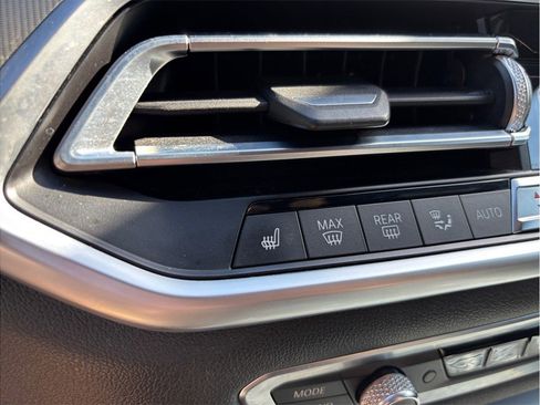 Used 2021 BMW X5 xDrive40i w/ Premium Package image 36