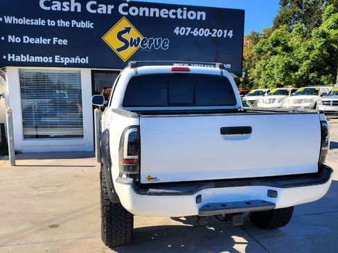 Used 2010 Toyota Tacoma PreRunner image 13