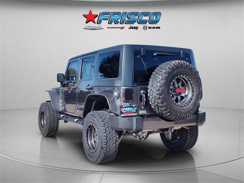 Used 2016 Jeep Wrangler Unlimited Sahara image 5