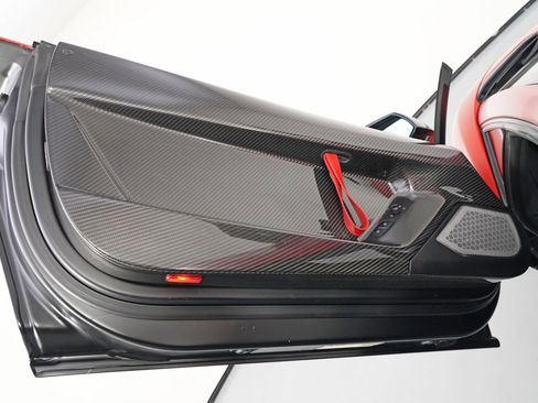 Used 2017 Lamborghini Aventador S image 43