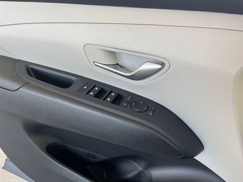 Used 2025 Hyundai Tucson SEL image 18