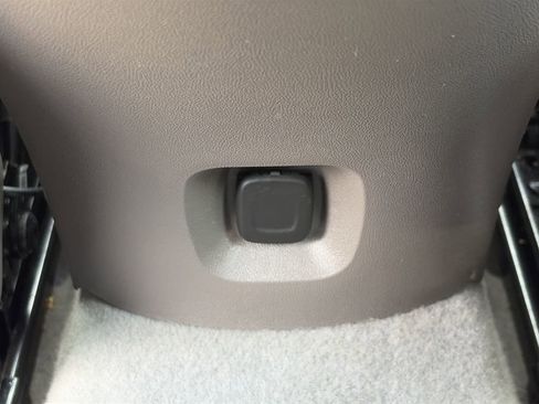 Used 2023 Chevrolet Malibu LS FWD image 32