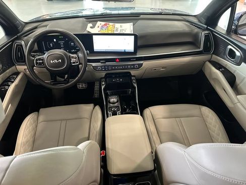 Used 2025 Kia Sorento SX Prestige AWD/4WD image 38
