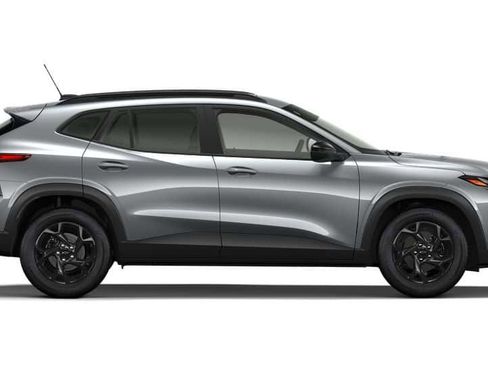 New 2026 Chevrolet Trax LT w/ Sunroof Package FWD image 29
