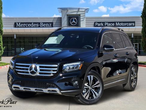 New 2026 Mercedes-Benz GLB 250 4MATIC image 1