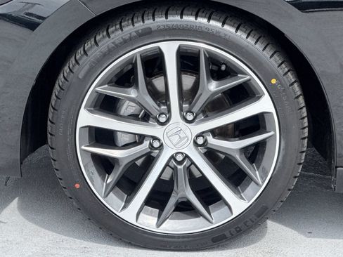 Used 2022 Honda Civic Touring image 12
