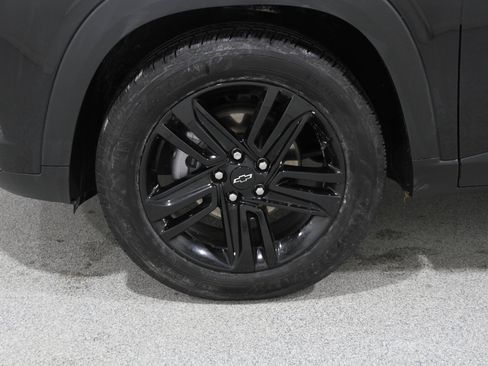 Certified 2025 Chevrolet Trax ACTIV w/ Sunroof Package image 19