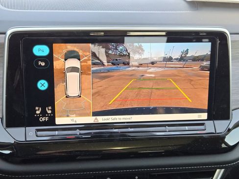 New 2026 Volkswagen Atlas SEL Premium R-Line image 15