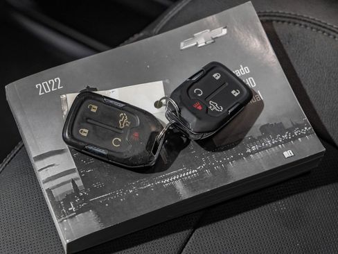 Used 2022 Chevrolet Silverado 2500 LTZ w/ Safety Package image 63