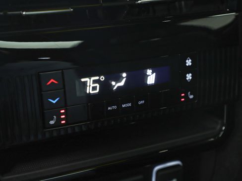 Used 2023 Jeep Wagoneer Series II w/ Convenience Group I image 22